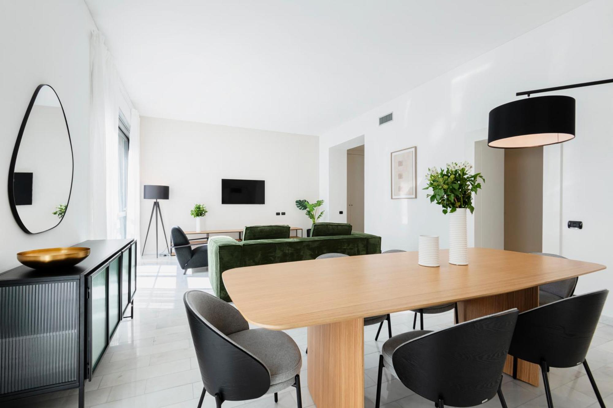 Relstay - Montenapoleone Milan Exterior photo